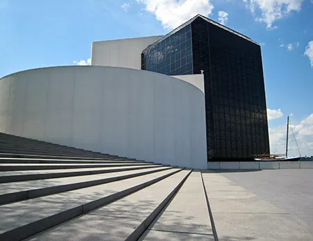 Museo y Biblioteca J.F. Kennedy de Boston (John F. Kennedy Presidential Library and Museum) Museo y Biblioteca J.F. Kennedy de Boston (John F. Kennedy Presidential Library and Museum)