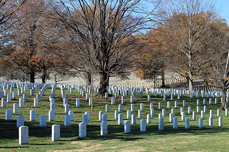 foto del cementerio Arlington en Washington DC foto del cementerio Arlington en Washington DC