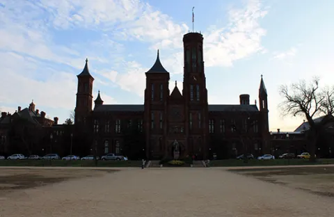 El Castillo del Instituto Smithsonian 2