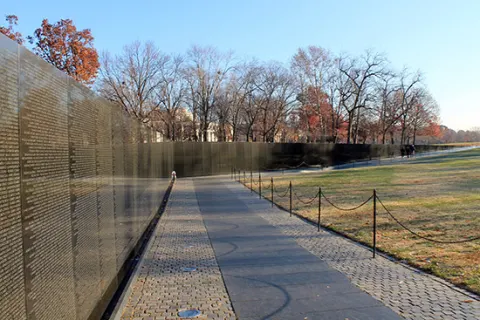 Muro de veteranos Guerra de Vietnan en Washington DC (Vietnam Veterans Memorial)