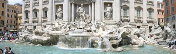 Panorámica de la Fontana de Trevi - Roma