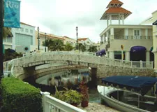 Mercadillo: Plaza Caracol de Cancún