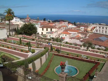 Foto de los Jardines Vitoria o también conocidos como Jardines del Marquesado de la Quinta Roja