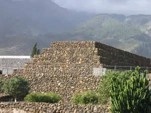 Foto de una pirámide de Güimar