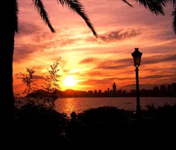 Benidorm al atardecer